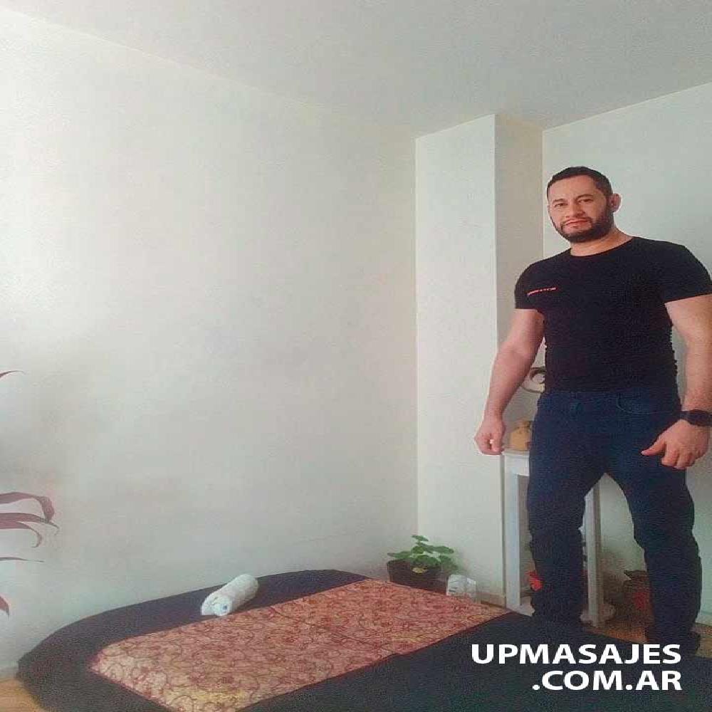 David Masajista Masculino a Domicilio
