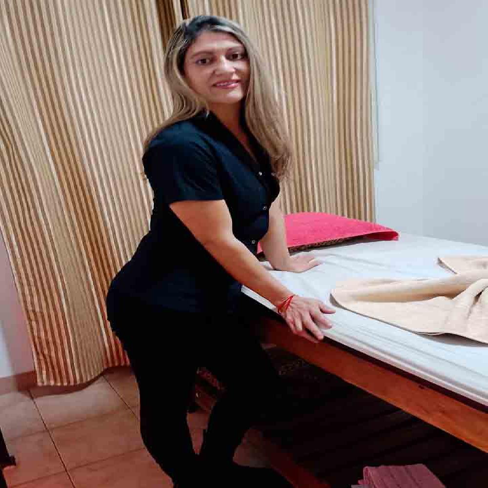 Pamela Masajista Zona Almagro